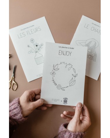 Atelier broderie : motifs floraux