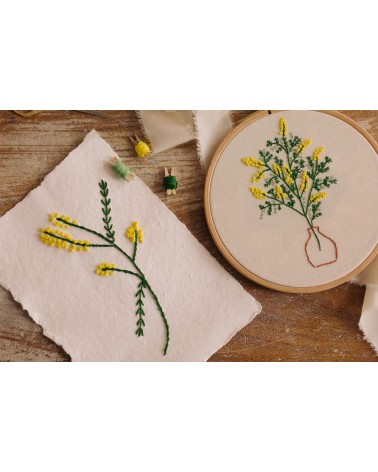 La box N°25 : Broderies Le Mimosa