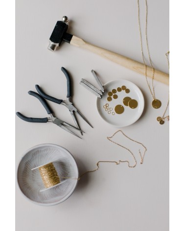 Atelier collier médaille gravée