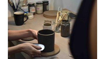  Café Céramique ou Atelier de Céramique chez Les Artisanes à Lille : Que Choisir pour votre Pause Créative ?